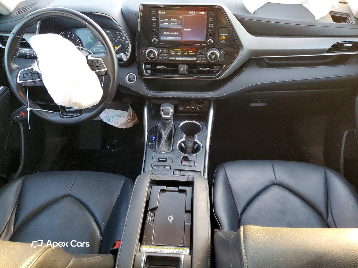 Toyota Highlander 2021