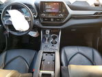 Toyota Highlander 2021
