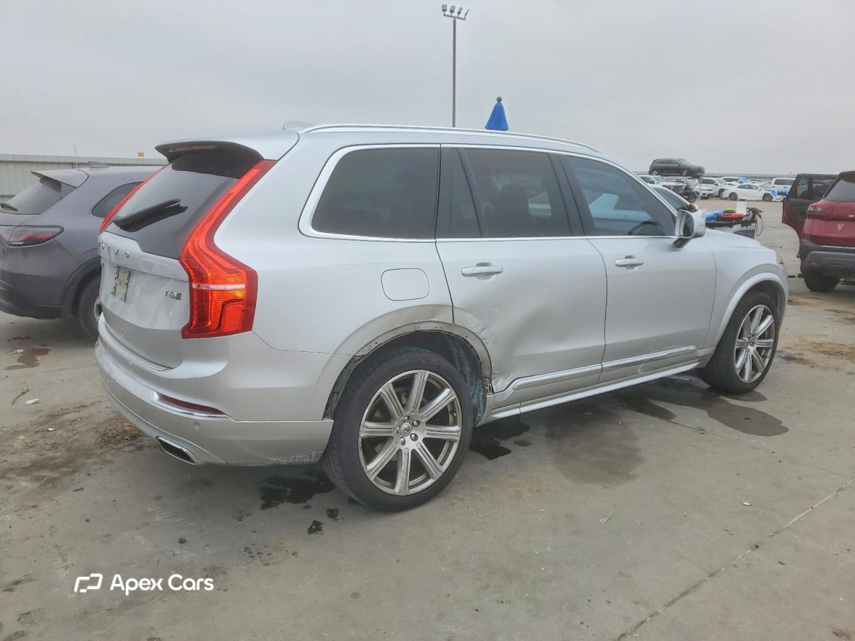 Volvo XC90 2019