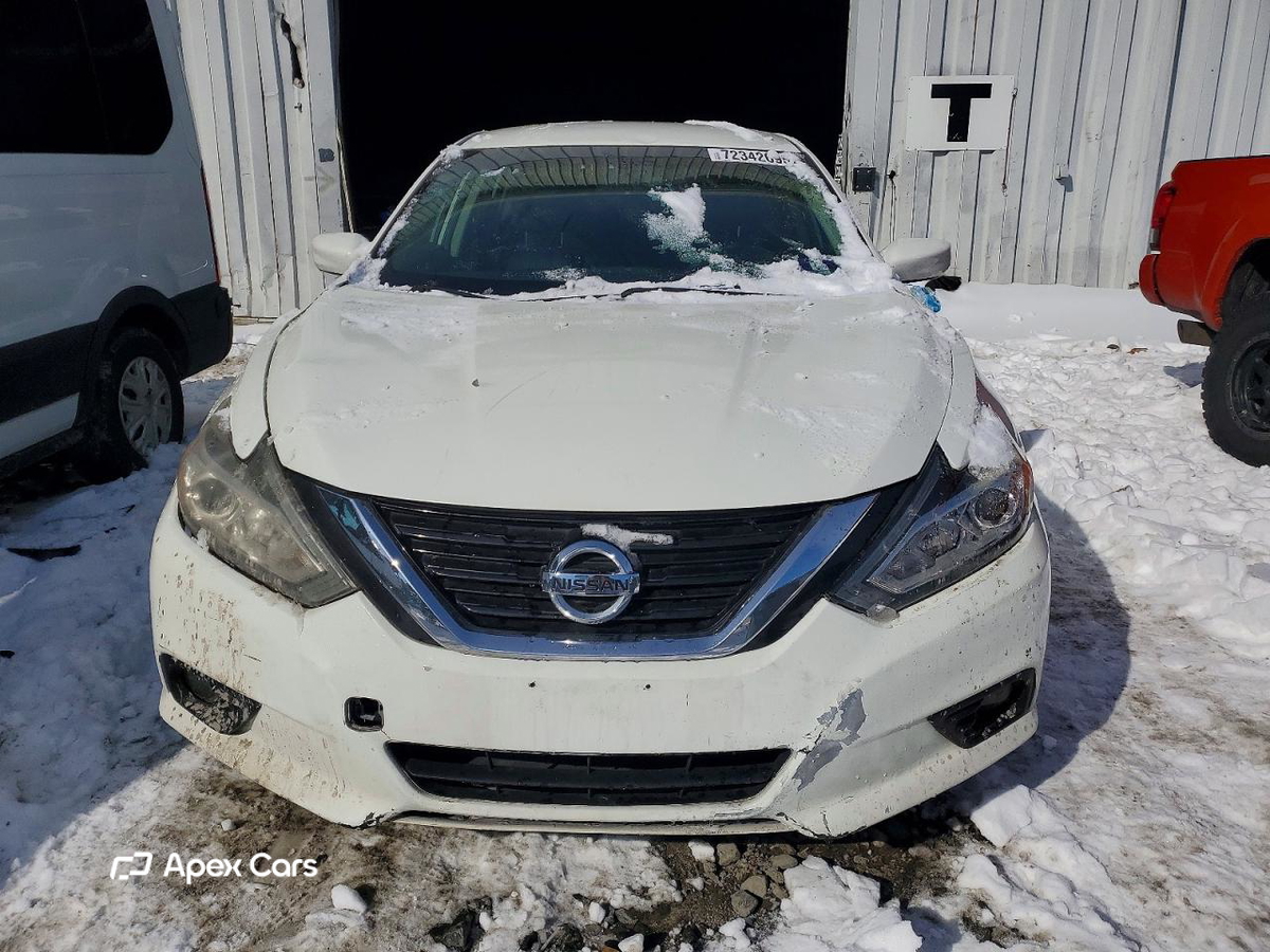 Nissan Altima 2018
