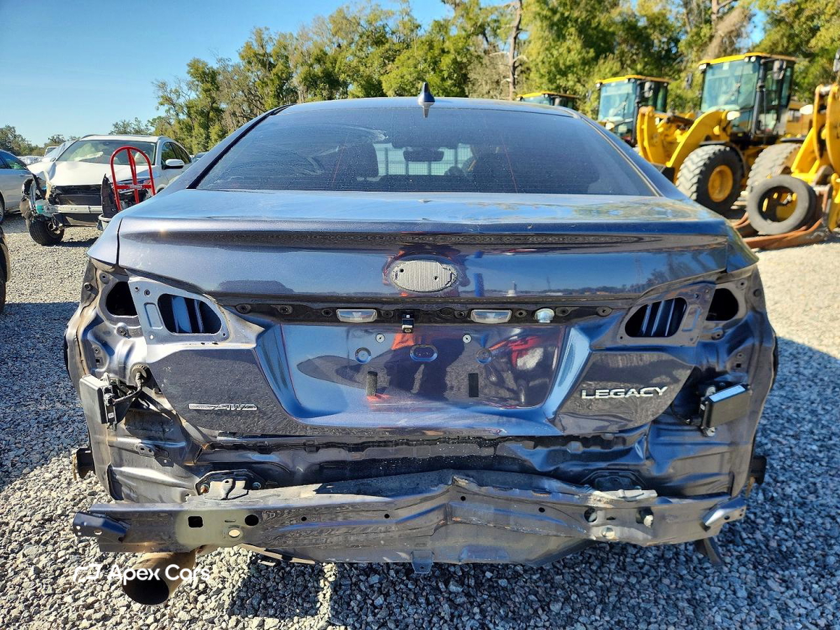 Subaru Legacy 2017