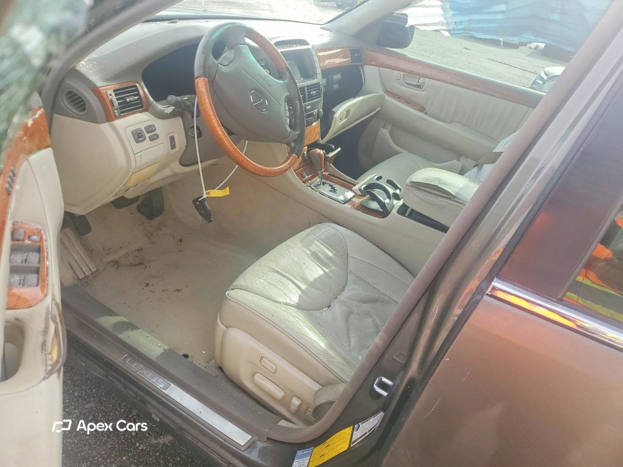Lexus LS 2004