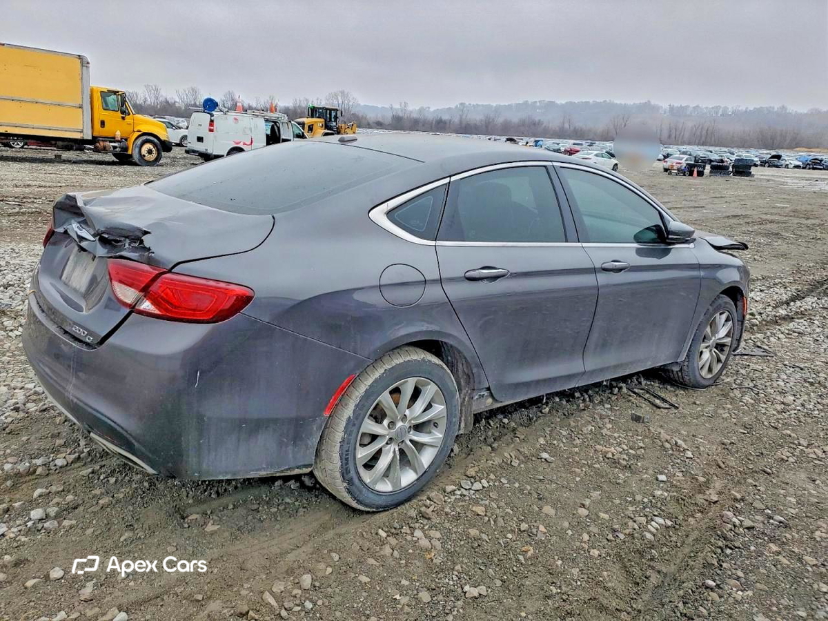 Chrysler 200 2015