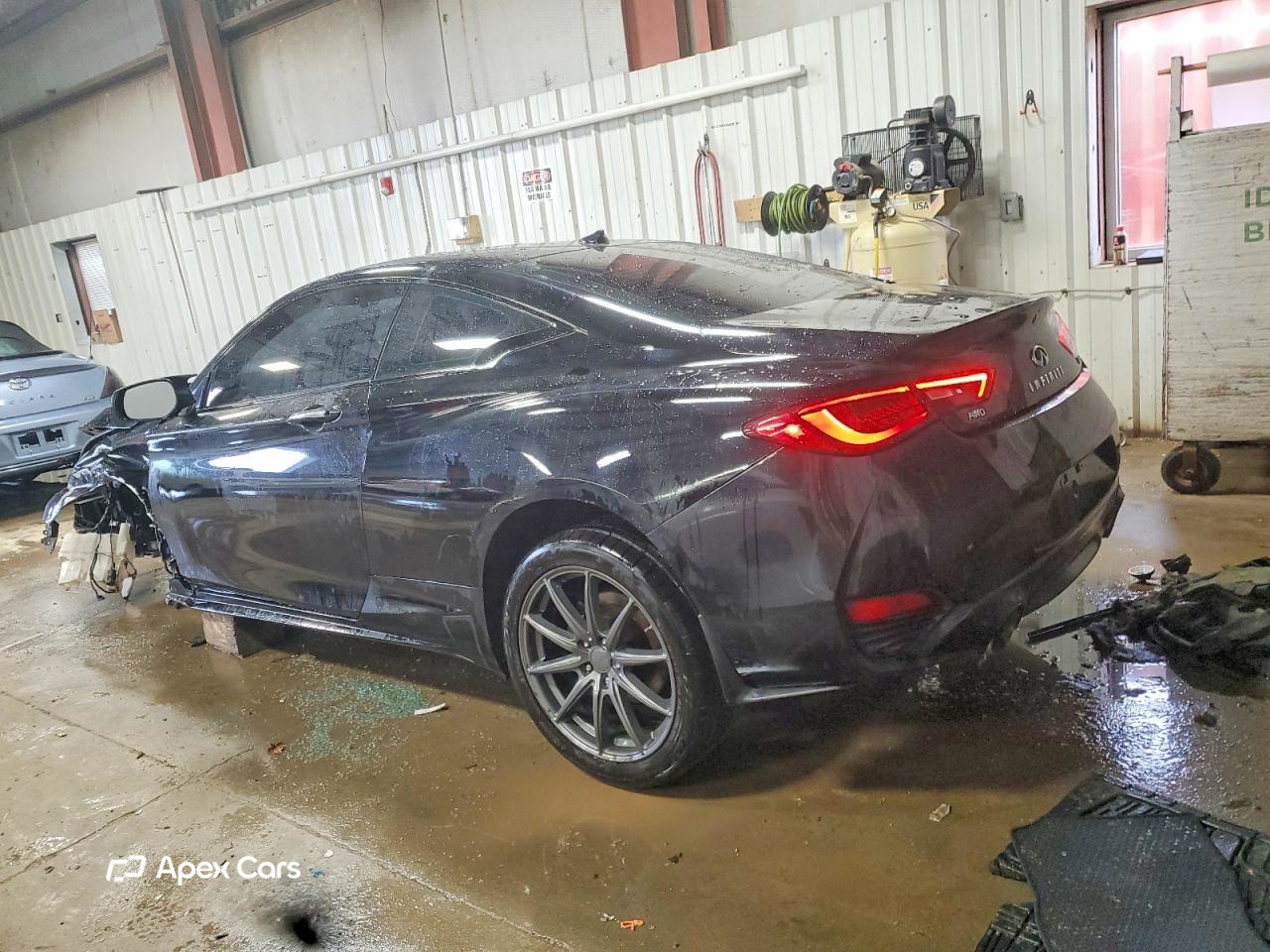 Infiniti Q60 2017