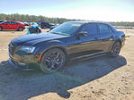 Chrysler 300 2023