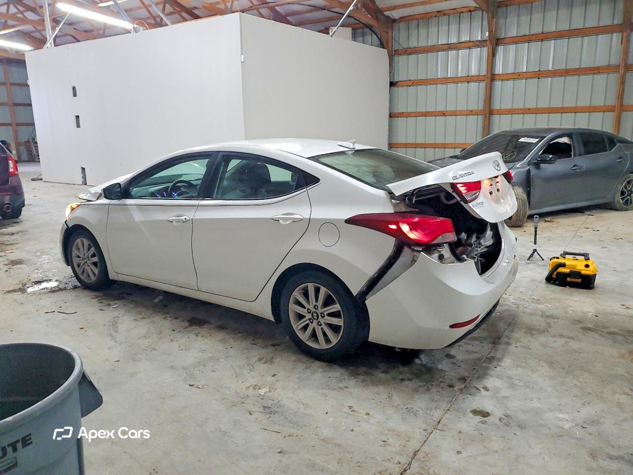 Hyundai Elantra 2016