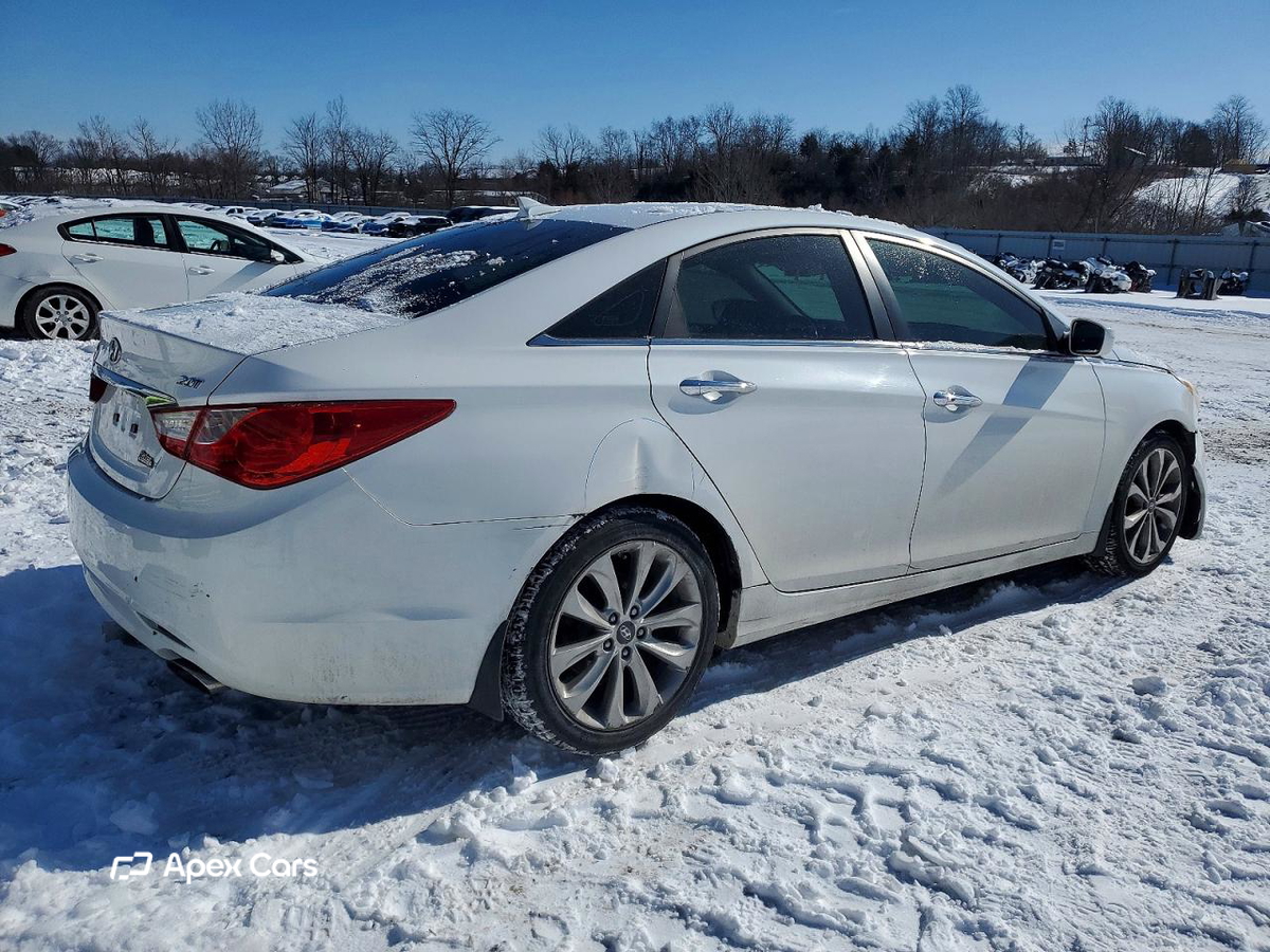 Hyundai Sonata 2013