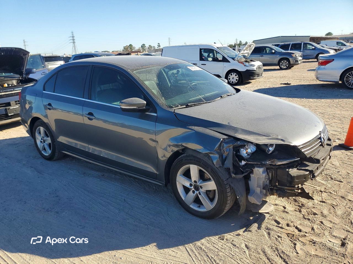 Volkswagen Jetta 2013