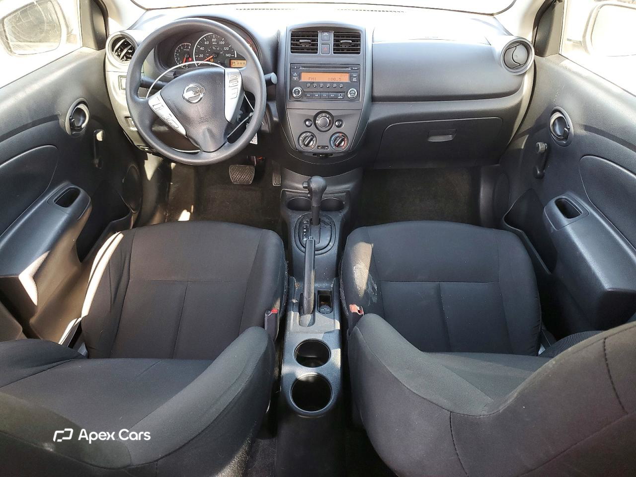 Nissan Versa 2016