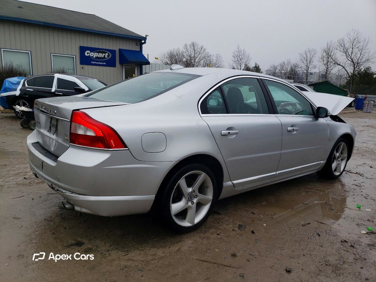 Volvo S80 2010