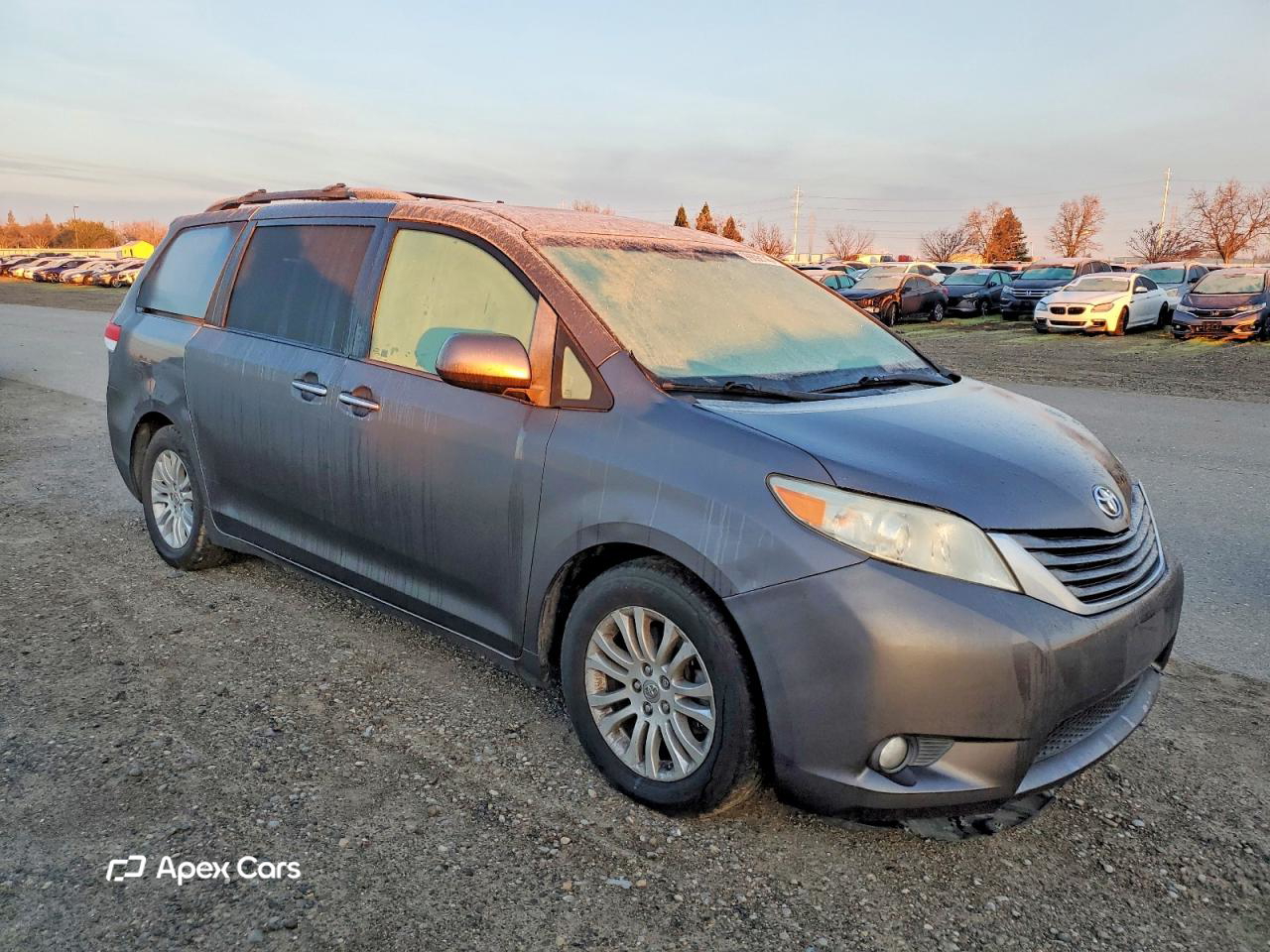 Toyota Sienna 2012