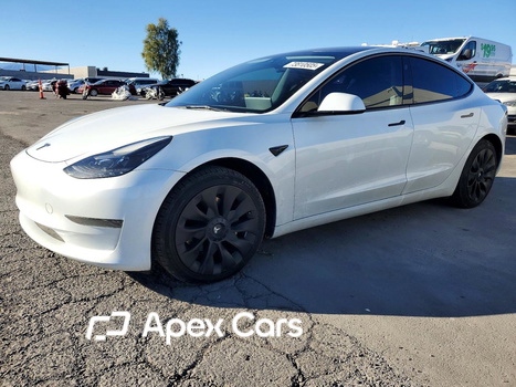 Tesla Model 3 2023 - Image 1 of 12