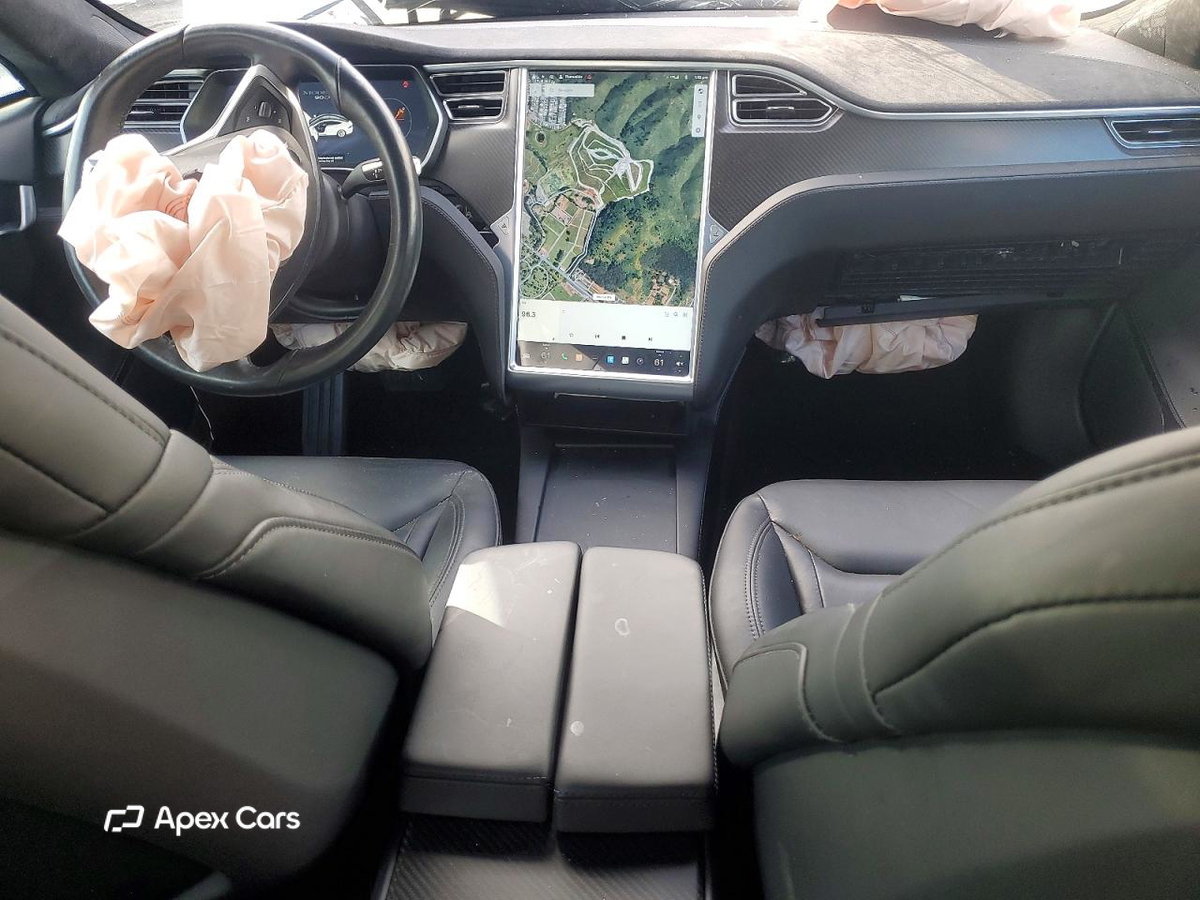 Tesla Model S 2016