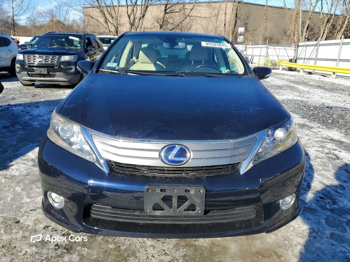 Lexus HS 2010