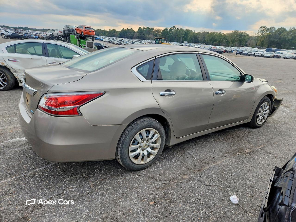 Nissan Altima 2014