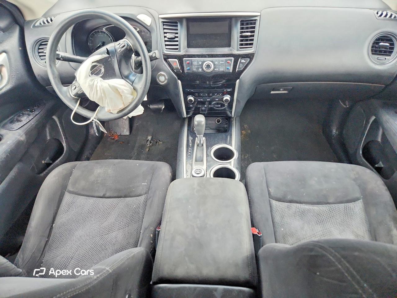 Nissan Pathfinder 2015