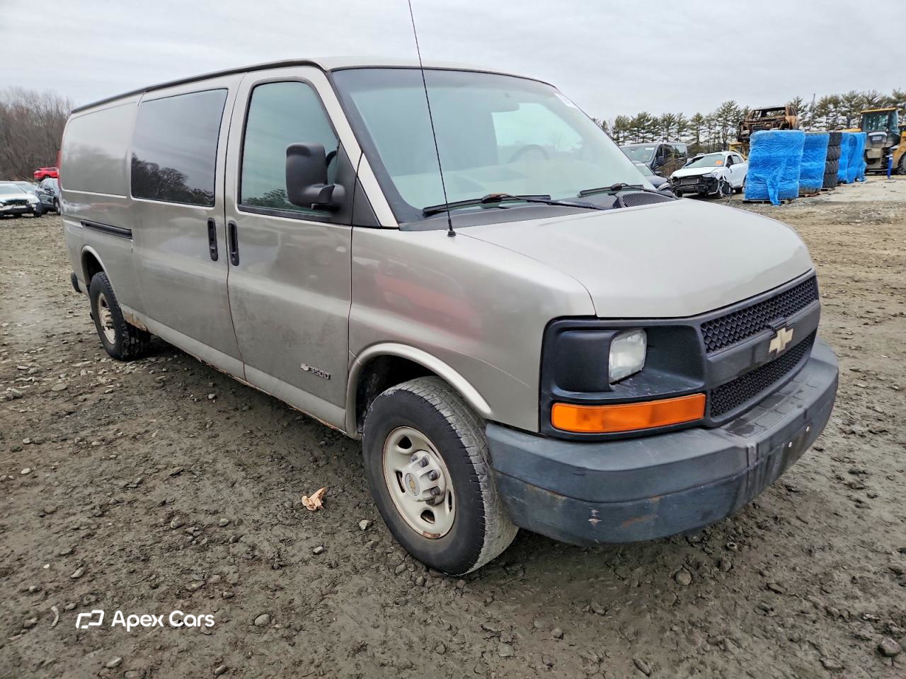 Chevrolet Express 2003