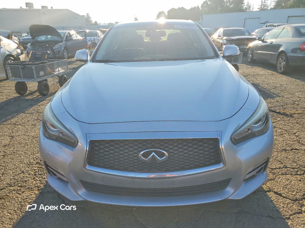 Infiniti Q50 2017