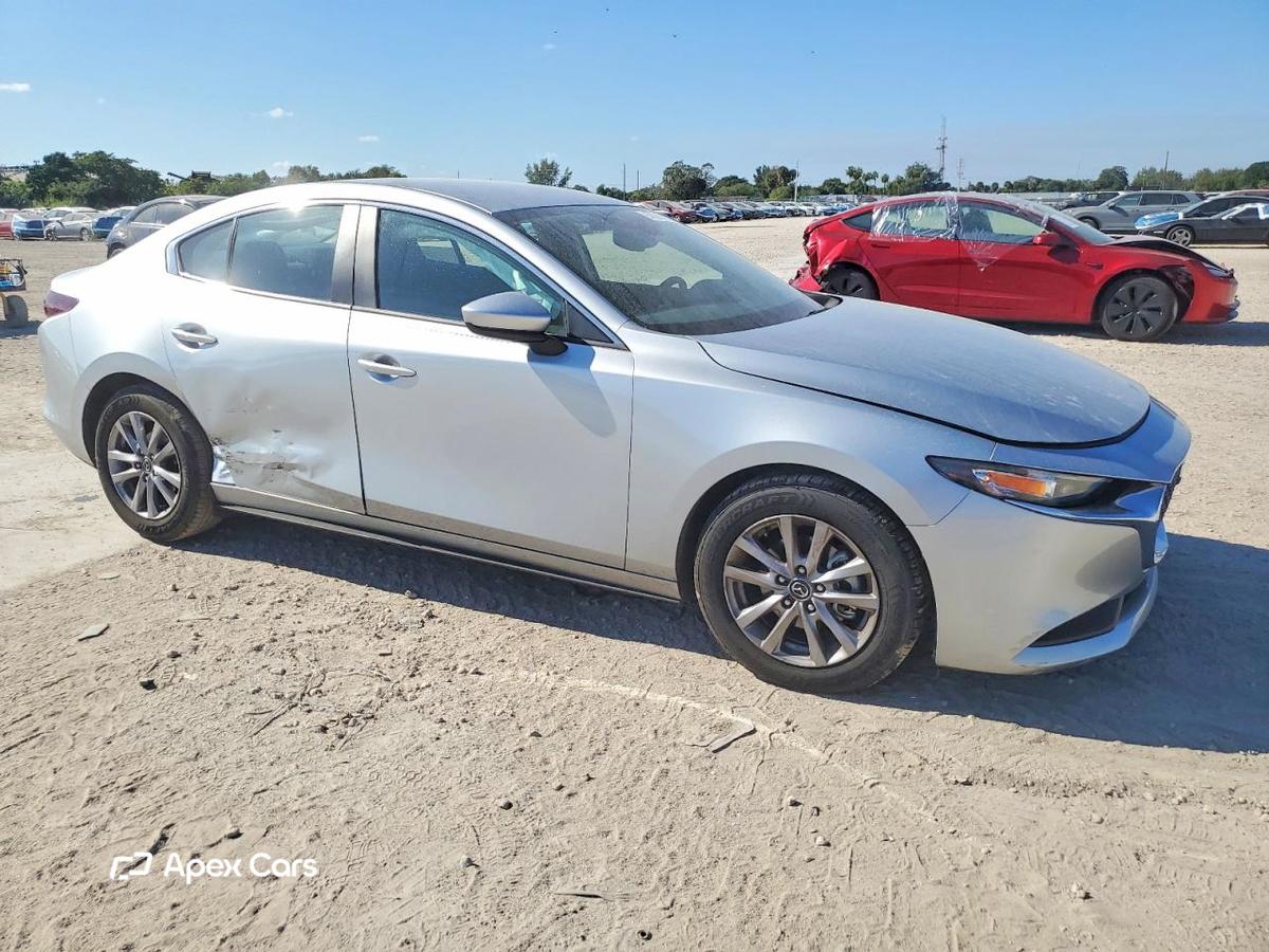 Mazda 3 2019