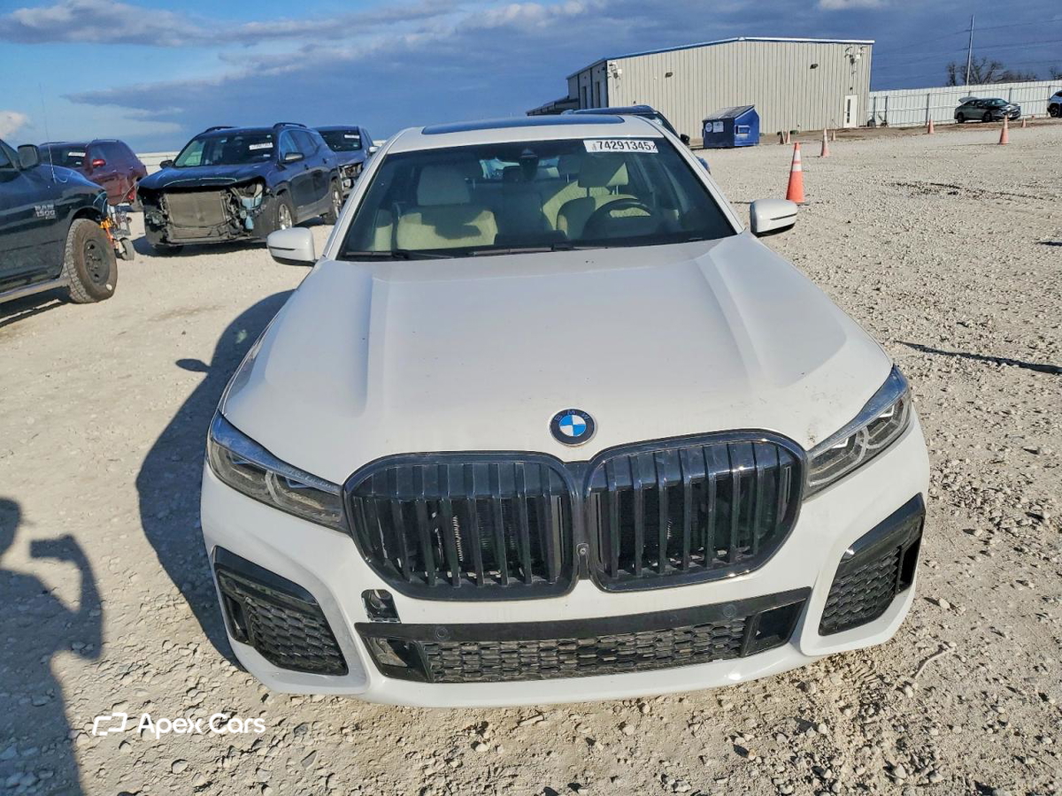 BMW Series 7 2021