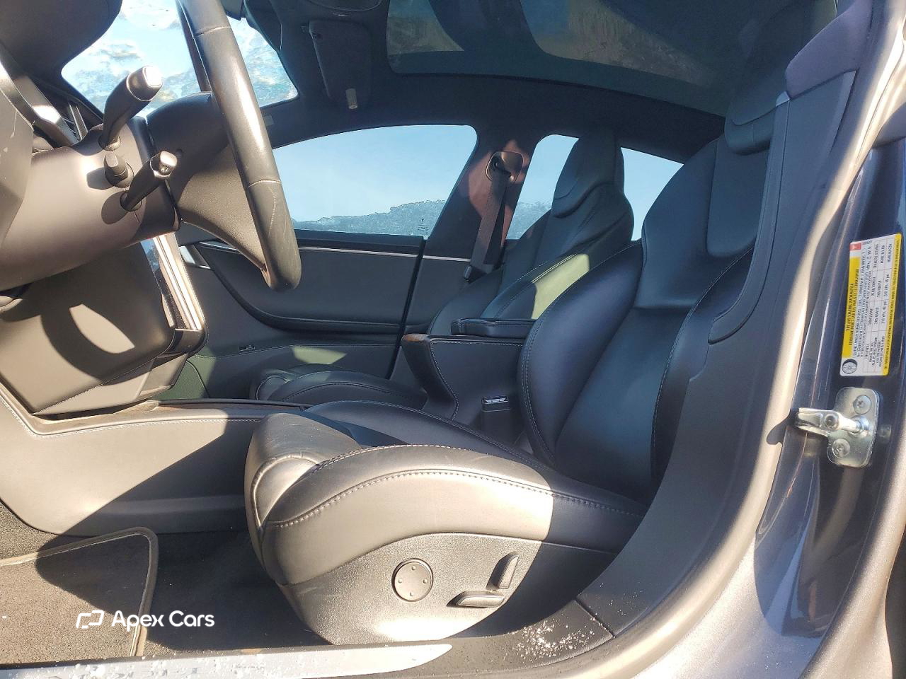Tesla Model S 2019