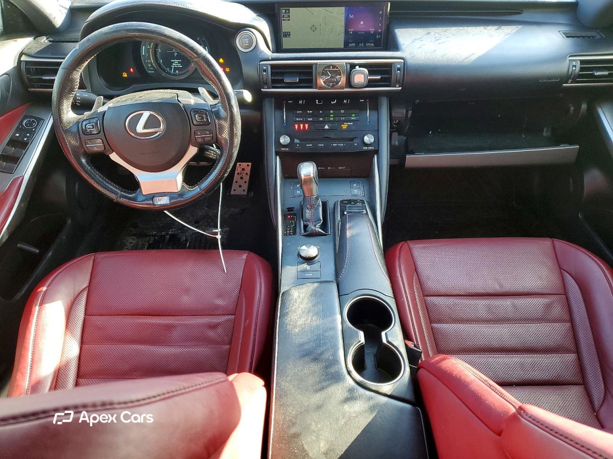 Lexus IS 2017