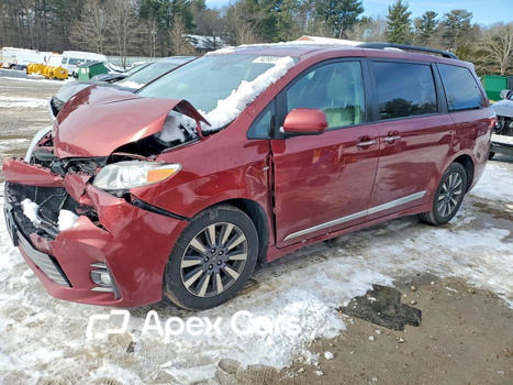 Toyota Sienna 2018 - Image 1 of 13