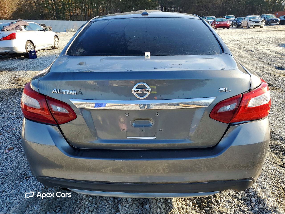 Nissan Altima 2018