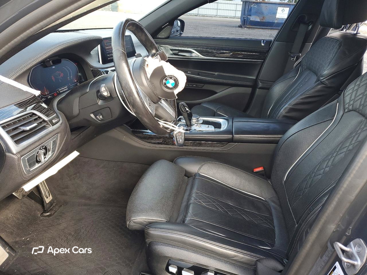 BMW Series 7 2022