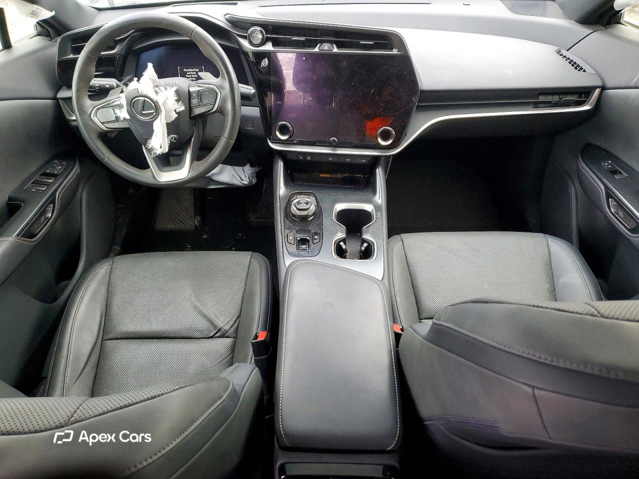 Lexus RZ 2023