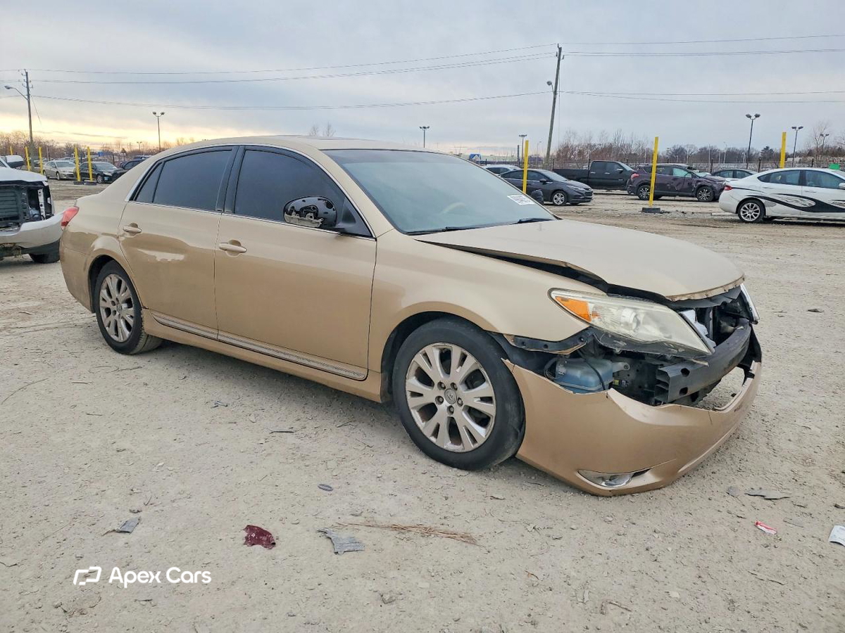Toyota Avalon 2011