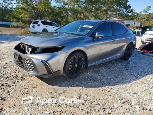 Toyota Camry 2026 - Image 1 of 14