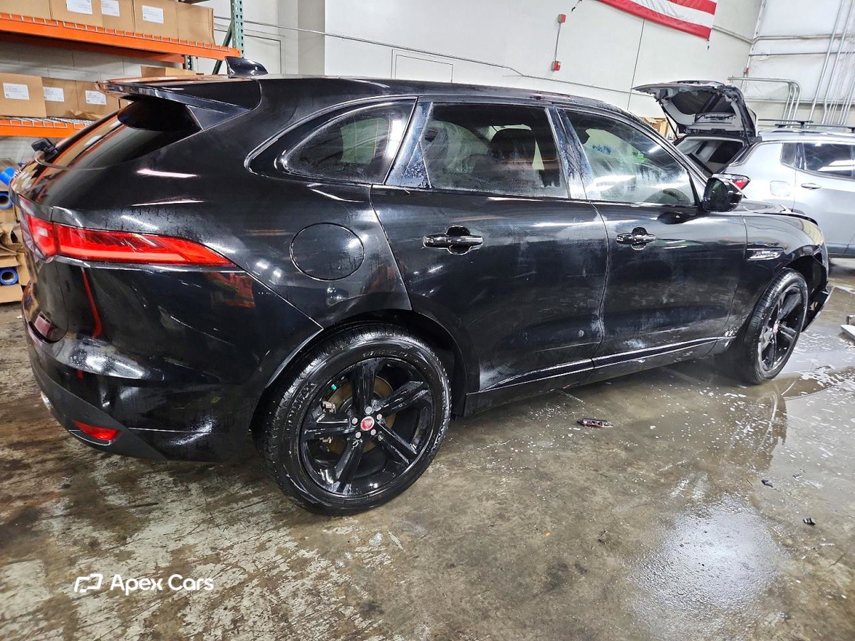 Jaguar F-Pace 2017
