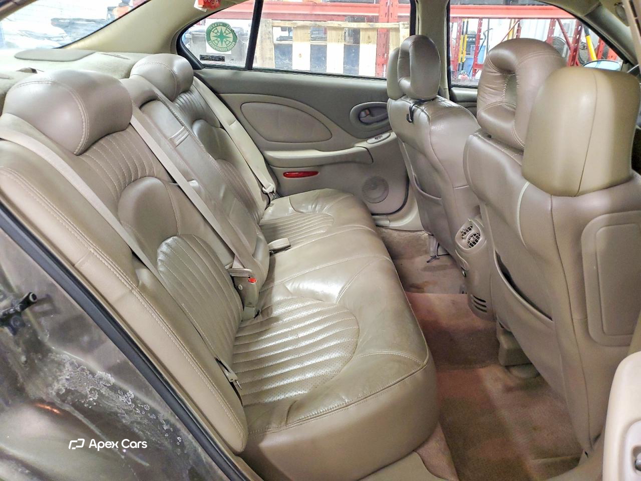 Pontiac Bonneville 2001