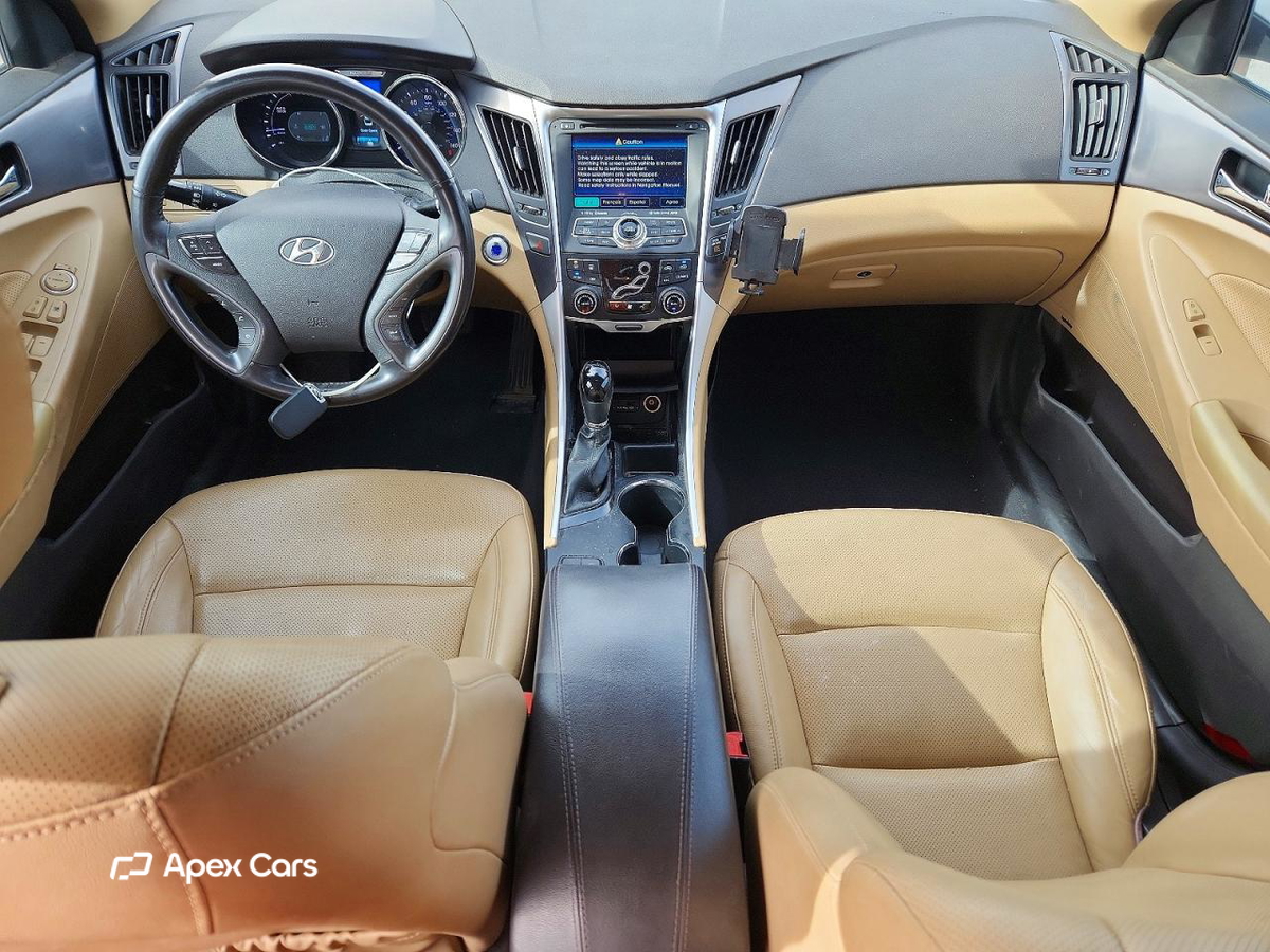 Hyundai Sonata 2013