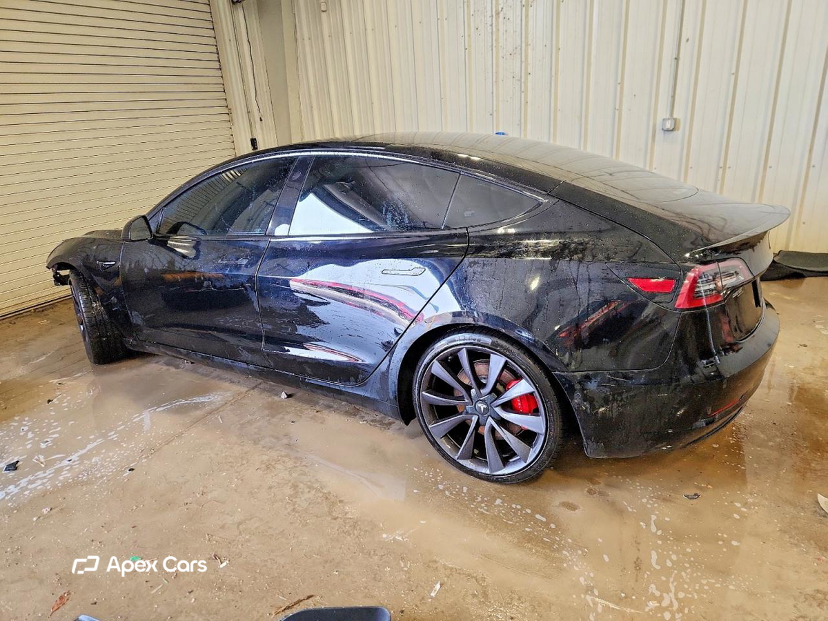 Tesla Model 3 2020