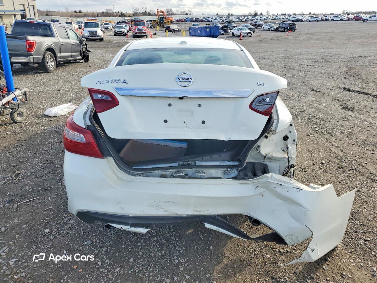 Nissan Altima 2018