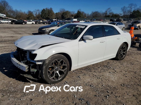Chrysler 300 2018 - Image 1 of 13