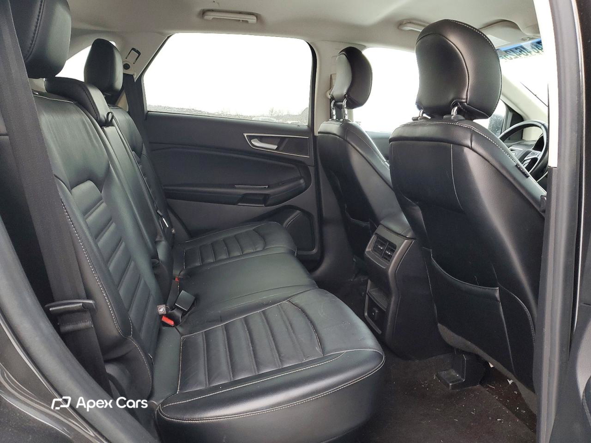 Ford Edge 2016