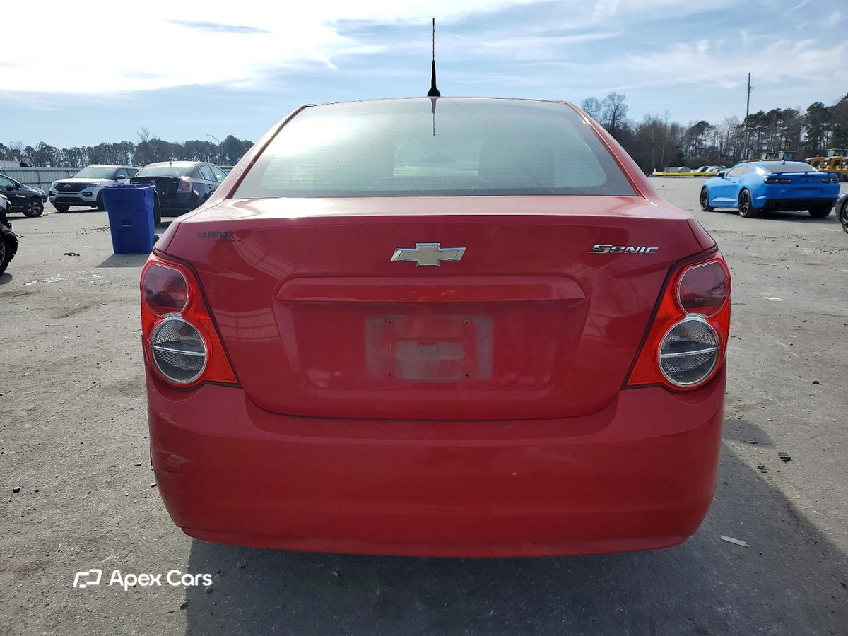 Chevrolet Sonic 2013