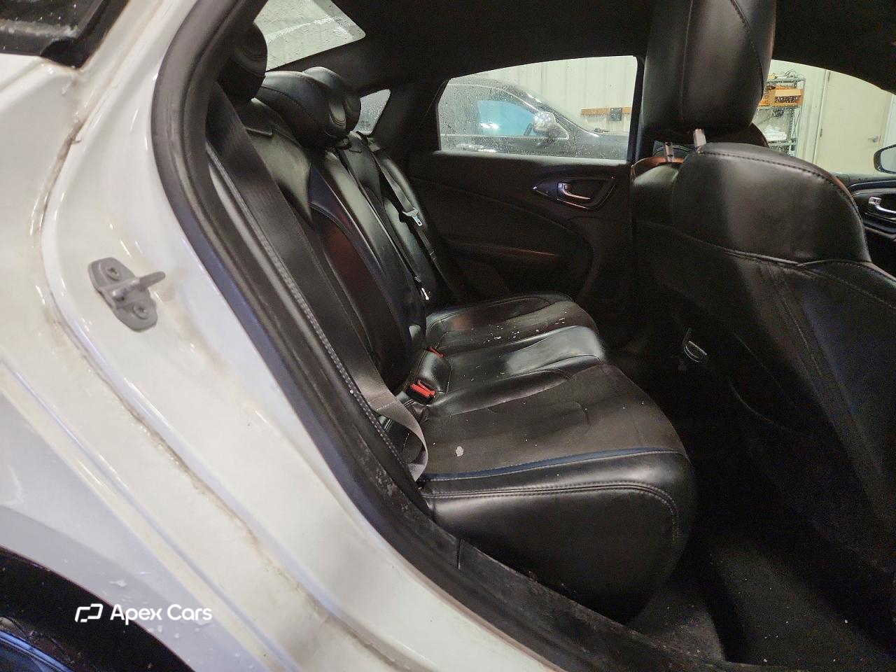 Chrysler 200 2015