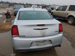 Chrysler 300 2021