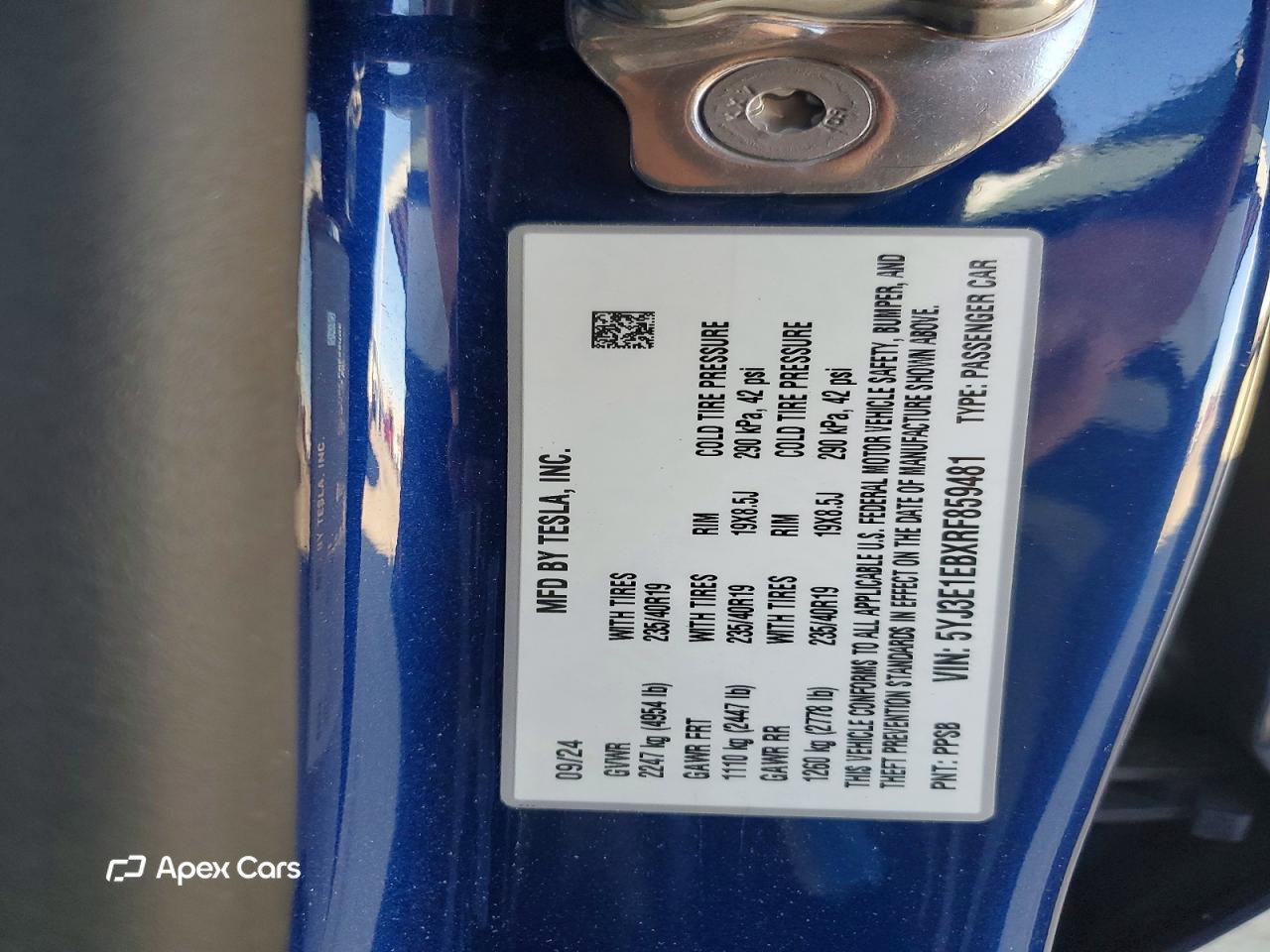 Tesla Model 3 2024