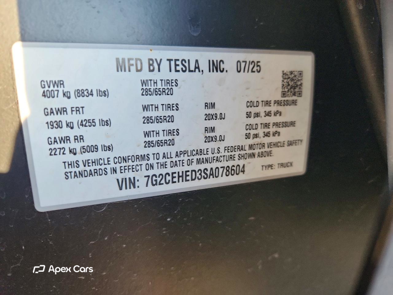 Tesla Cybertruck 2025