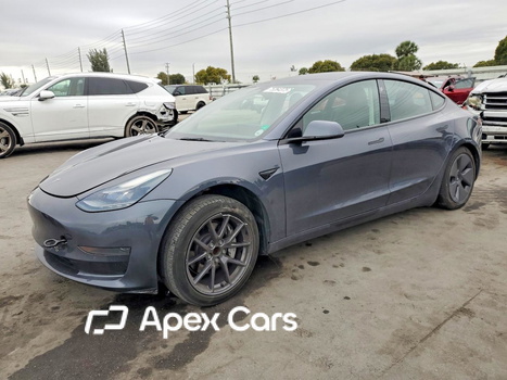 Tesla Model 3 2022 - Image 1 of 13