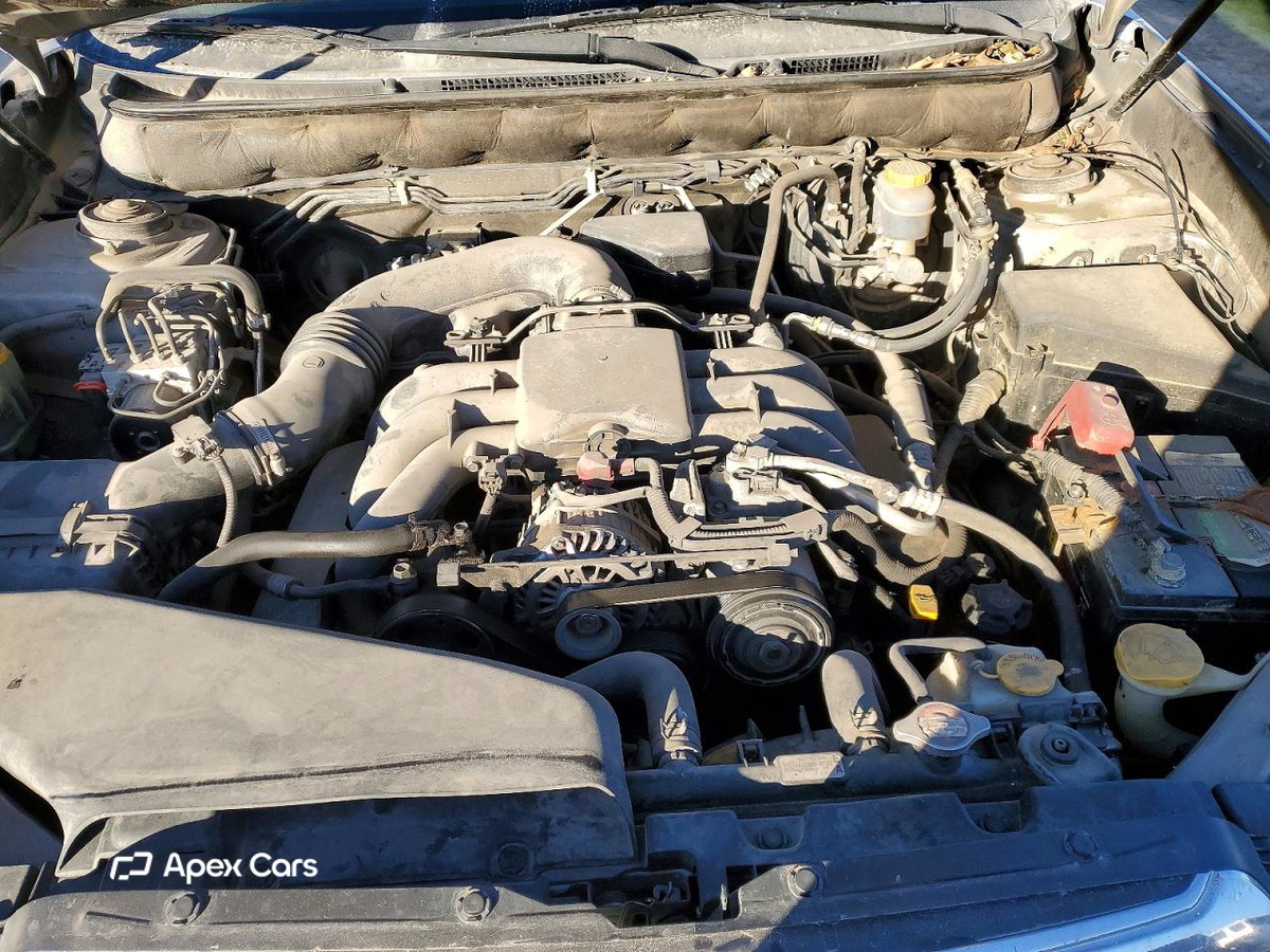 Subaru Outback 2011