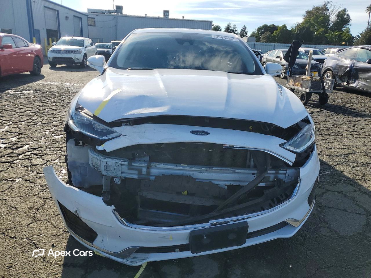 Ford Fusion 2019