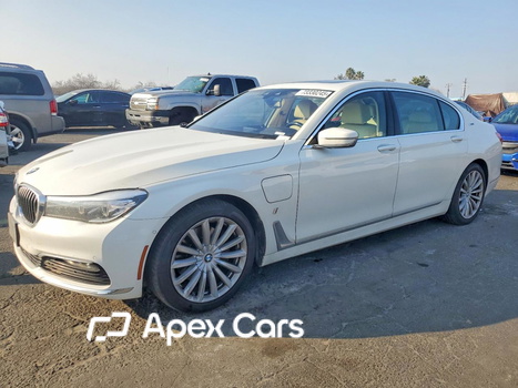 BMW Series 7 2018 - Image 1 of 12