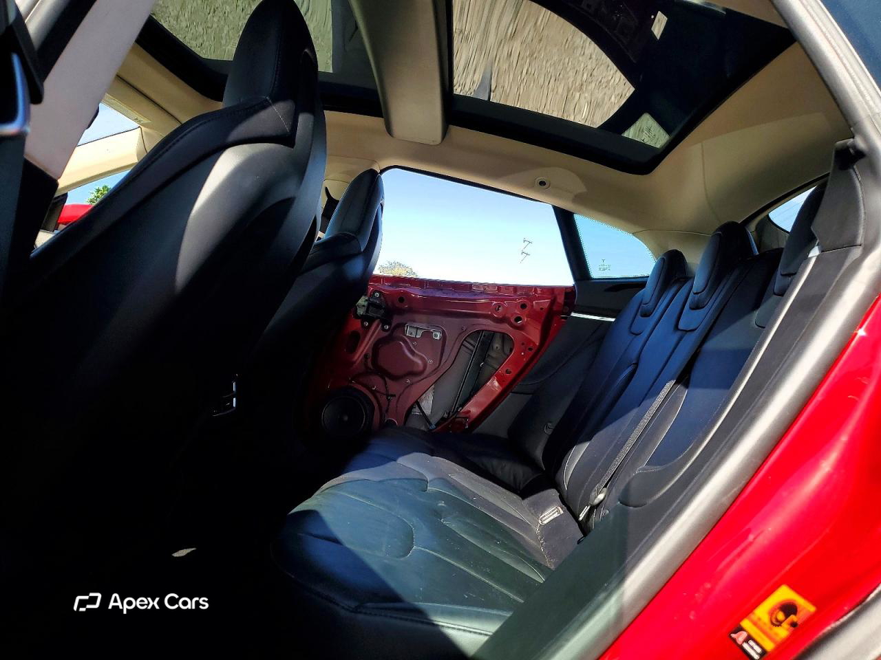 Tesla Model S 2014