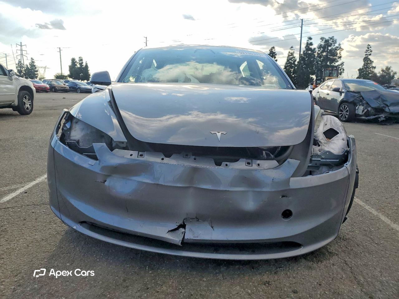 Tesla Model 3 2024